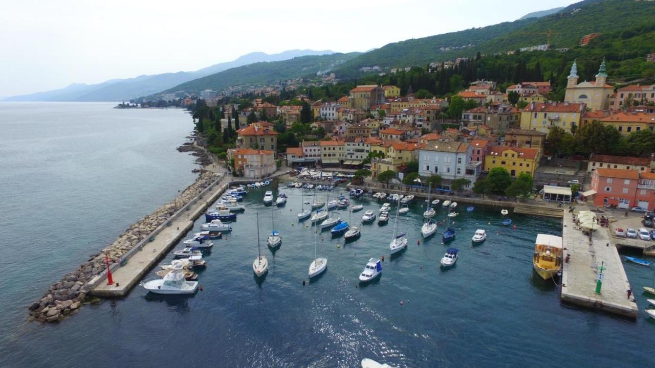 Apartments Matacin With Sea View Οπατία Εξωτερικό φωτογραφία