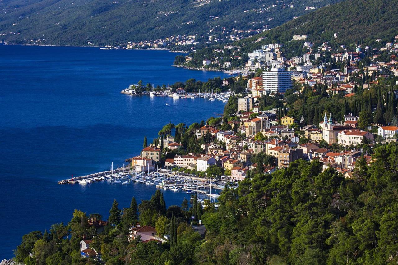 Apartments Matacin With Sea View Οπατία Εξωτερικό φωτογραφία